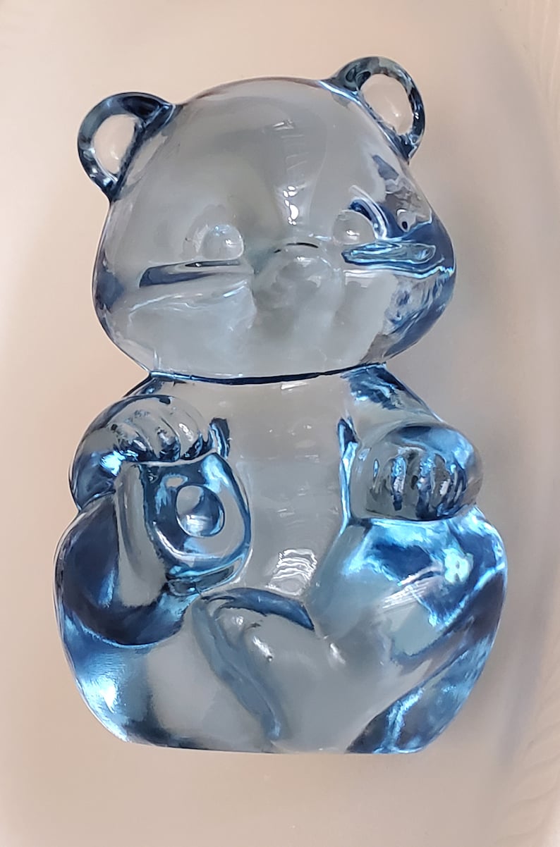 Art Glass Cute Adorable Blue Crystal Teddy Bear VINTAGE Vtg Fenton Fenton Light Blue Glass Bear Collectible Figurine Paperweight