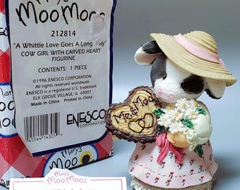 Cow Girl With Carved Heart Figurine, NEW IN BOX A Whittle Love Goes A Long Way, Marys Moo Moos Enesco 1996 Vintage 212814 Black White 3"