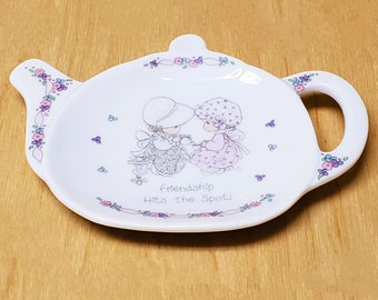 Precious Moments Tea Bag Holder Tidy Friendship Hits the Spot VINTAGE 1991 Japan Teapot Shaped Dish Trinket Pin Porcelain Spoon Rest Girls