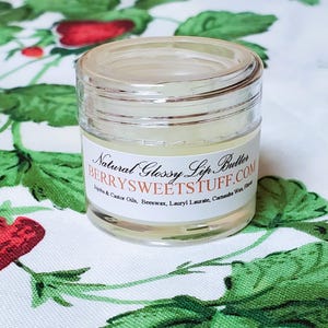 Flavor-Free Natural Glossy Lip Butter Balm Daily Moisturizer Shine Paraben-free GLUTEN-FREE .25oz 1/4 oz Jar Self Care Hydration Chapped Dry
