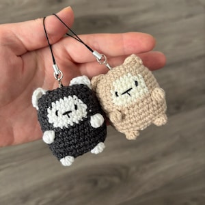 Handgjord virkad siamesisk kattnyckelring – realistisk amigurumi-katt, originell present, handgjord kawaii-väska