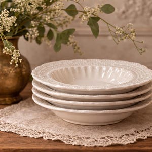 Juego de 4 cuencos para sopa de porcelana con encaje en relieve, cerámica inglesa