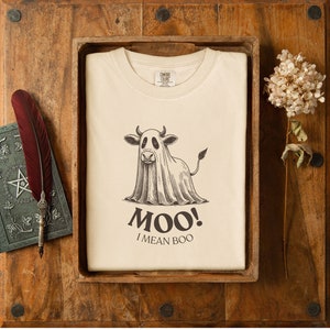 Comfort Colors Ghost Cows Halloween Shirt, Fall Bullsheet Shirt, Western Halloween Shirt, Cow Lover Gift, Trendy Halloween, Spooky Season