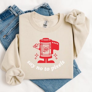 Sudadera con capucha de fotógrafo de cine, regalo para fotógrafo, camiseta de fotógrafo de 35 mm, lindo suéter con cámara de película vintage