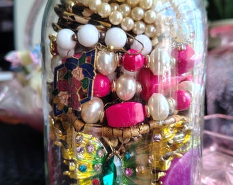 Frasco de joyería de 1 cuarto de galón / 32 oz de mezcla de joyas vintage y modernas listas para usar