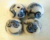 Vintage PORCELAIN Beads Chinese blue white 11mm pkg4 por26a