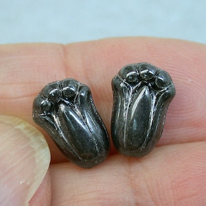 GERMAN Glass Black Metallic Flowers Vintage 11mm pkg2 gl787