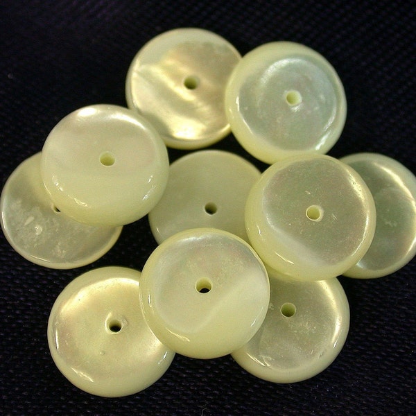 Vintage Ivory White MOTHER Of PEARL Shell BUTTON Spacer Beads 10mm pkg10 shl9