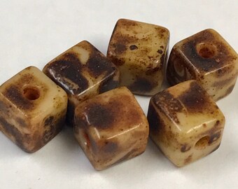 Vintage German Picasso GLASS Beads AMBER CUBE 6mm pkg6 gl413