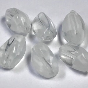 VINTAGE GERMAN GIVRE Glass Beads Clear White Oval 11.5mm pkg2 gl238