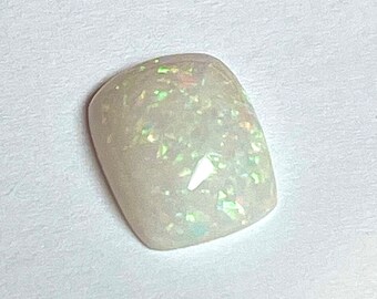 OPAL Australia White Cabochon Pinfire 3.27cts CAB66