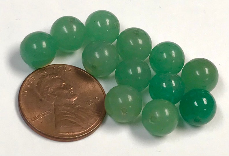 VINTAGE GREEN AVENTURINE Stone Beads 8mm pkg12 rb122 image 2