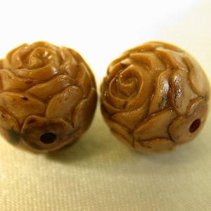 PINE CONE Beads Plastic Vintage 10mm pkg8 res3