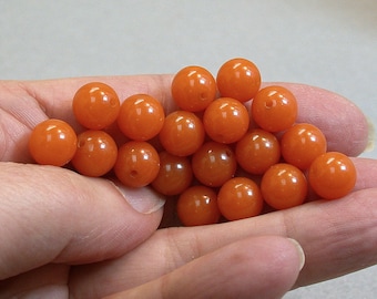 LUCITE Beads Tangerine Orange 9mm pkg12 res351