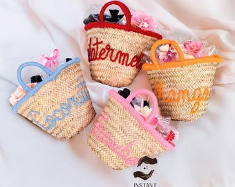 Personalized Tote Bags for Your Beach Bachelorette & Wedding Party, Bachelorette party, gift for birthday, Floral Tote Bag, monogram basket