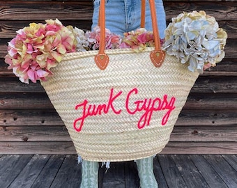 Straw Leather Bag, Custom Travel Bag For Women, Custom Bachelorette party bags, bridal shower favors, Engagement Gift, custom beach basket