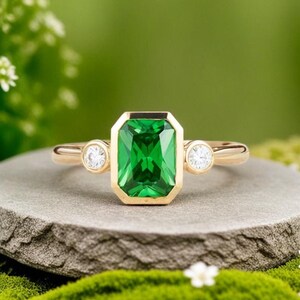 Emerald Engagement Ring 14k Solid Yellow Gold Vintage Lab Emerald Ring for Woman Green Gemstone Anniversary Ring Three Stone Dainty Ring
