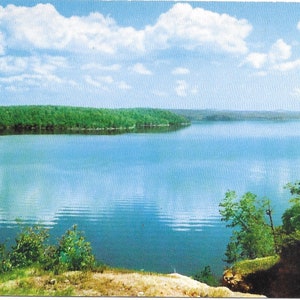 Vintage Arkansas Postcard Bull Shoals Lake Ozarks of Arkansas and Missouri 1965 Excellent Condition