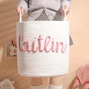 Handgemachter Namenskorb, personalisierter Babyparty-Geschenkkorb, Hauptablagekorb, Spielzeugkorb, Spielzeugorganisator, Neugeborenengeschenk, Babynamengeschenk