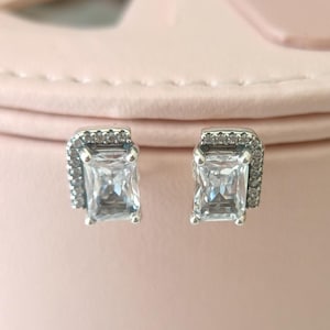 925スターリングシルバースクエアスパークルハロースタッドイヤリング、女性用イヤリング、ファッションジュエリー、彼女へのギフト