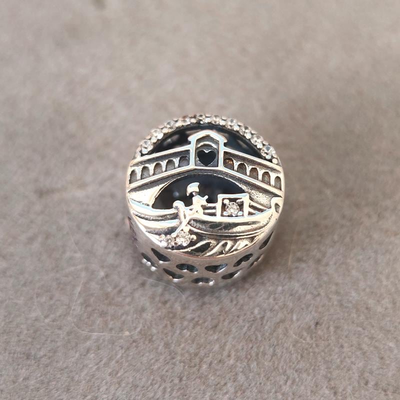 パンドラ ベネチア ゴンドラ チャーム S925 ALE イタリア購入 Pandora venice charm - Etsy 日本