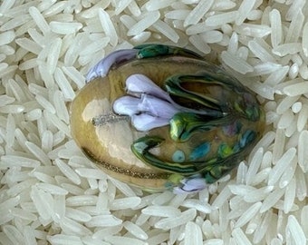 Goddess Egg glass focal bead #2