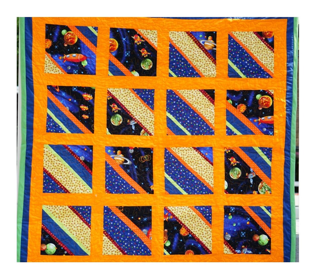 Planet Pattern Print Bed Set Quilt