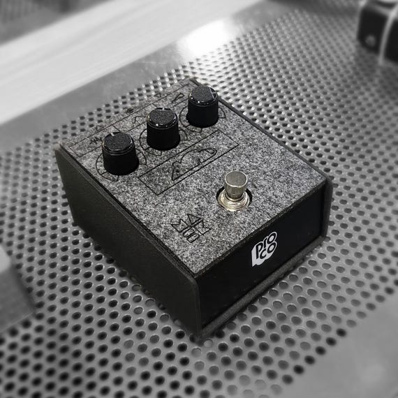 Proco RAT 2 Distortion Dust Cover – Custom Protective Overlay for