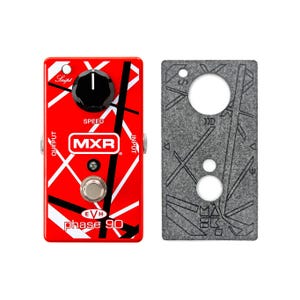 Puede incluir: Un pedal de efectos de guitarra MXR EVH Phase 90 rojo y negro con una perilla de velocidad, conectores de entrada y salida, y el texto "phase 90" en la parte delantera.
