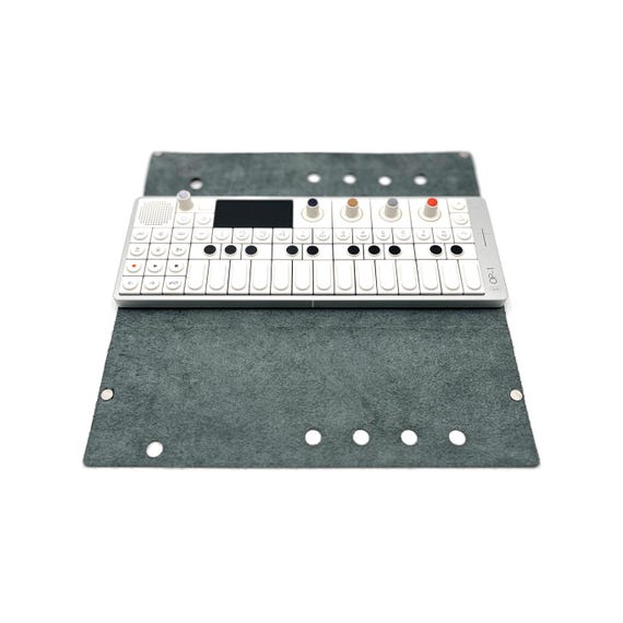 teenage engineering OP-1 カバーとケース付き teenage engineering OP-1 カバーとケース付き