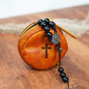 Portarosario in pelle personalizzato, portamonete in pelle di mucca fatto a mano con cerniera, regalo per la prima comunione, regalo per la cresima, regalo per lei, porta cuffie