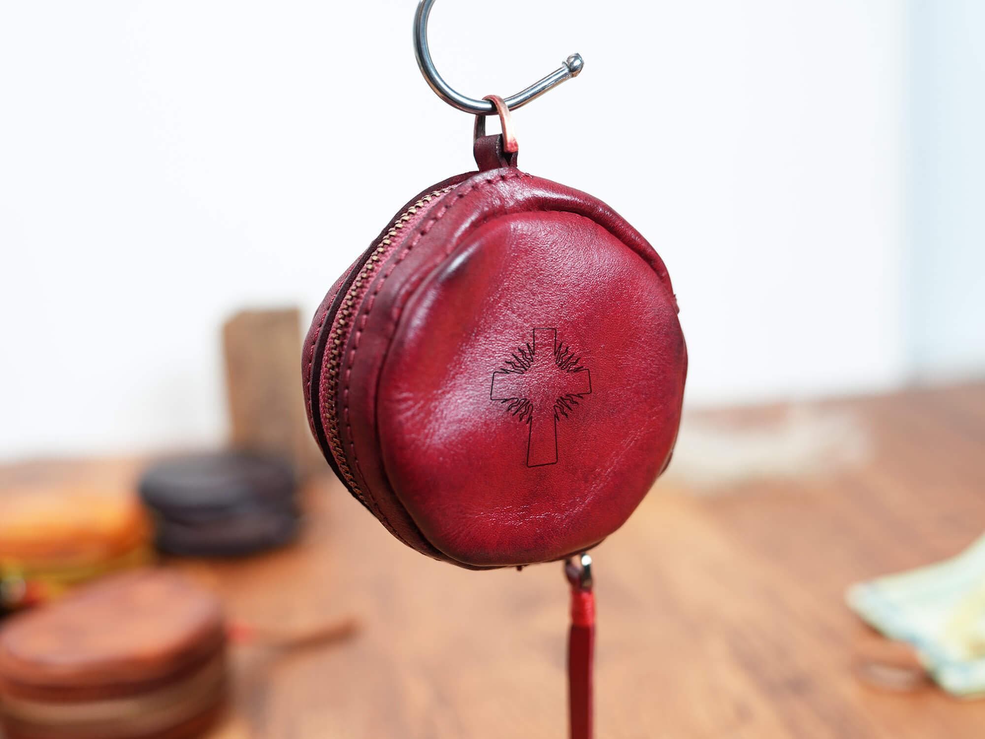 Personalized Leather Rosary Pouch, Handmade Cowhide Coin Purse with Zipper, 1st Communion, Confirmation Gift, Gift for Her, Headphone Purse