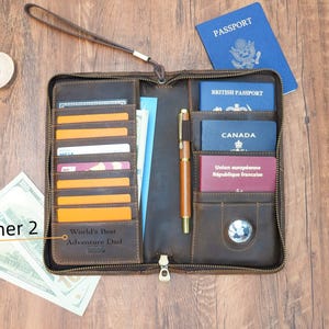 Porta pasaporte personalizado, billetera familiar de cuero con 6 compartimentos para pasaportes, regalo de viaje familiar, regalo para el Día del Padre