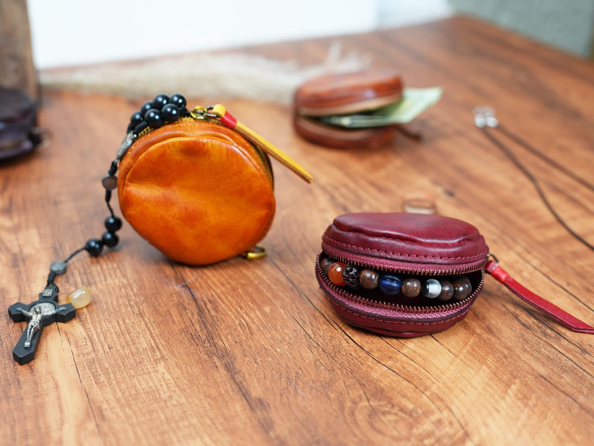 Personalized Leather Rosary Pouch, Handmade Cowhide Coin Purse with Zipper, 1st Communion, Confirmation Gift, Gift for Her, Headphone Purse