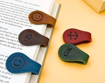 Customized Leather Magnetic Bookmark, Personalized Leather Bookmarks, Reader gift, Birthday gift, Booklover Gift, Graduation Gift