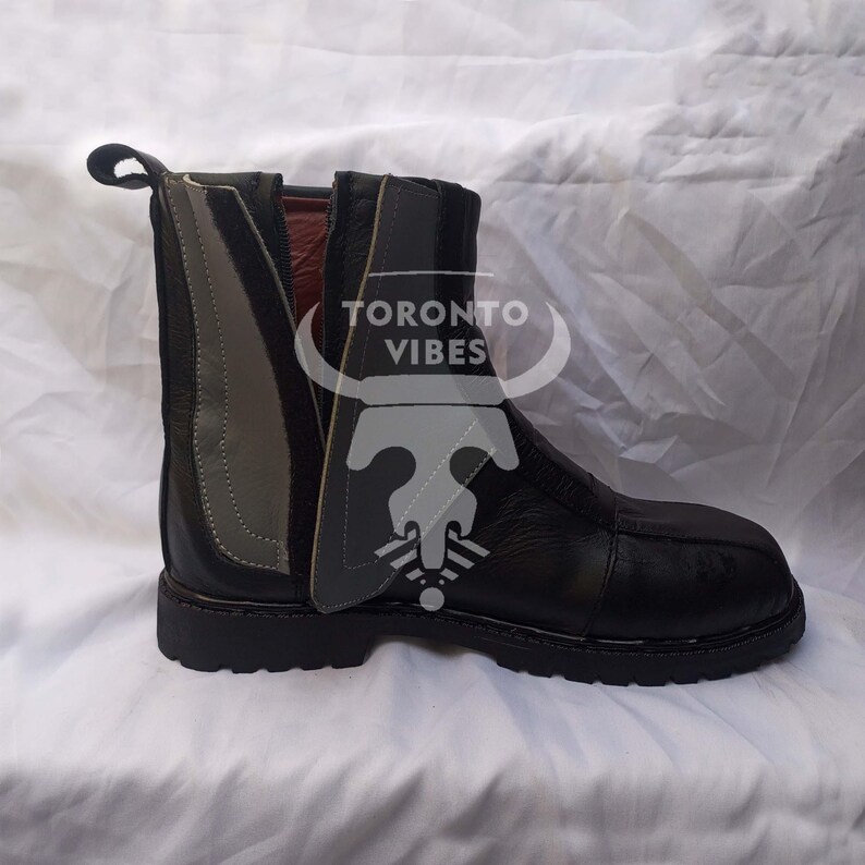 Handmade Leather Mandalorian Cosplay Boots, Custom Star Wars Shoes image 9