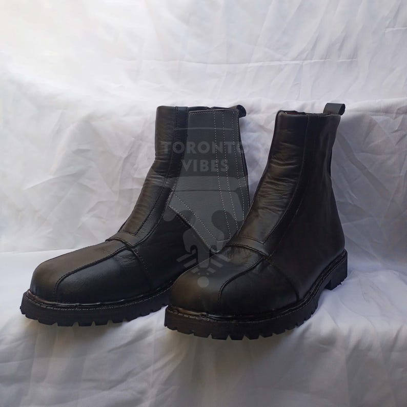 Handmade Leather Mandalorian Cosplay Boots, Custom Star Wars Shoes image 1