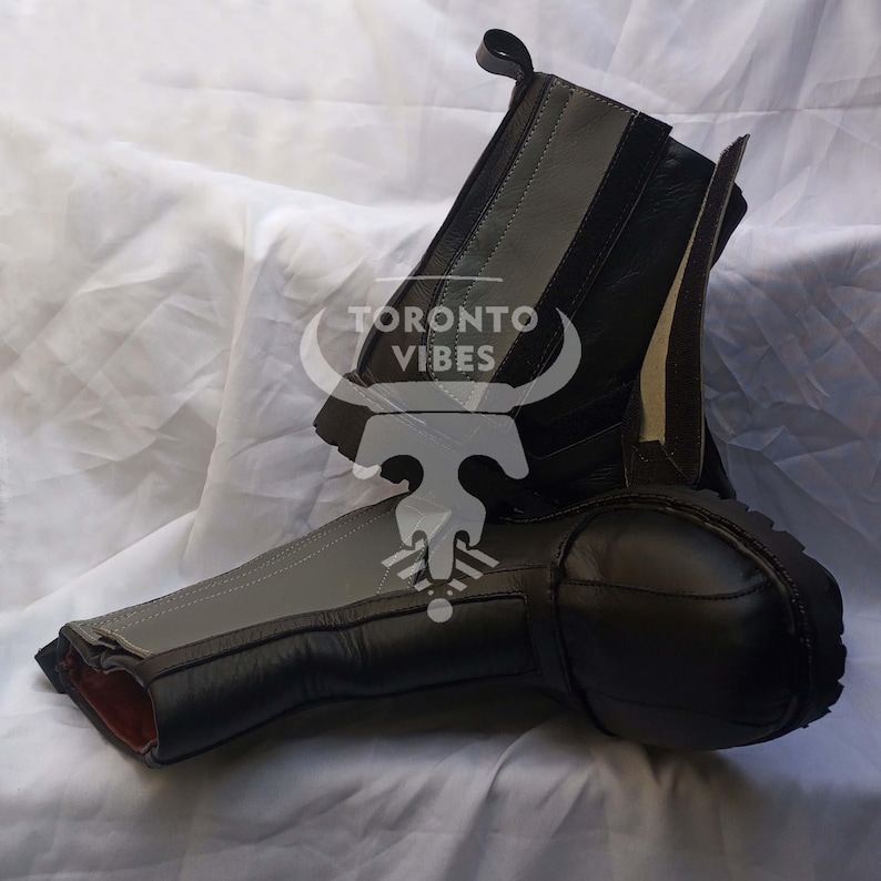 Handmade Leather Mandalorian Cosplay Boots, Custom Star Wars Shoes image 3