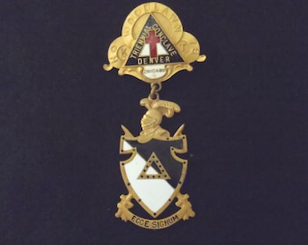 Antique Knights of Templar Pin