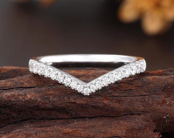 Lab Diamond Chevron Ring, Curved Wedding Band, Stackable Matching Ring, Unique Stacking Ring, Dainty Anniversary Ring, White Gold Ring Women
