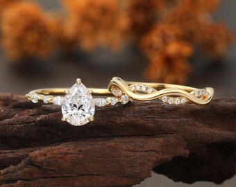 Pear Marquise Lab Diamond Bridal Set, Yellow Gold Engagement Ring, Twisted Curved Wedding Band