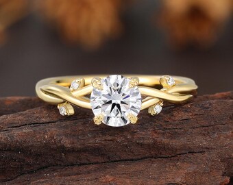 Round Brilliant Lab Diamond Engagement Ring, Twisted Yellow Gold Wedding Ring, Nature Inspired Leaf Jewelry