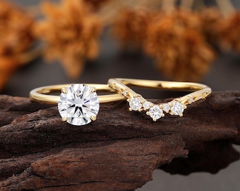 1.5CT Round Brilliant Lab Diamond Bridal Set, Solitaire Gold Engagement Ring, Starburst Curved Wedding Band