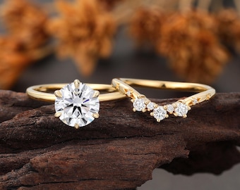 2CT Round Brilliant Lab Diamond Bridal Set, Solitaire Engagement Ring, Starburst Wedding Band Set