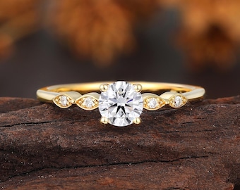 Round Brilliant Lab Diamond Engagement Ring, Yellow Gold Wedding Jewelry, Five Stone Anniversary Ring