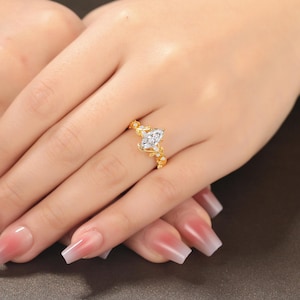 Marquise Cut Lab Diamond Engagement Ring,Yellow Gold Twisted Ring, Unique Bypass Leaf Wedding Ring, Nature Inspired Anniversary Ring Women,Rose Gold, White Gold, Yellow Gold, Solid 10K/14K/18K Gold, Platinum Ring for Her, Anniversary Gifts for Women