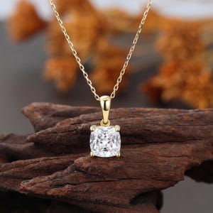 1.0 Carat Cushion Cut Lab Diamond Necklace, Solitaire Lab Grown Diamond Pendant, Silver Jewelry Women, Anniversary Gift, Solid Gold Necklace Rose Gold, White Gold, Yellow Gold, Solid 10K/14K/18K Gold Ring, Platinum Ring for Her, Anniversary Gifts for Women, Christmas Day Gifts, Valentine's Day Gifts, Mother's Day Gifts, Birthstone Ring, Jewelry For Women, Diamonds Are a Girl's Best Friend, Ethical Lab Diamonds, Eco-Friendly Lab Diamonds, Conflict-Free Lab Diamonds, Affordable Lab Created Diamond