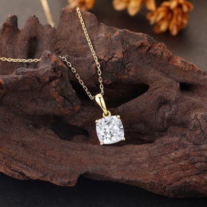 1.0 Carat Cushion Cut Lab Diamond Necklace, Solitaire Lab Grown Diamond Pendant, Silver Jewelry Women, Anniversary Gift, Solid Gold Necklace Rose Gold, White Gold, Yellow Gold, Solid 10K/14K/18K Gold Ring, Platinum Ring for Her, Anniversary Gifts for Women, Christmas Day Gifts, Valentine's Day Gifts, Mother's Day Gifts, Birthstone Ring, Jewelry For Women, Diamonds Are a Girl's Best Friend, Ethical Lab Diamonds, Eco-Friendly Lab Diamonds, Conflict-Free Lab Diamonds, Affordable Lab Created Diamond