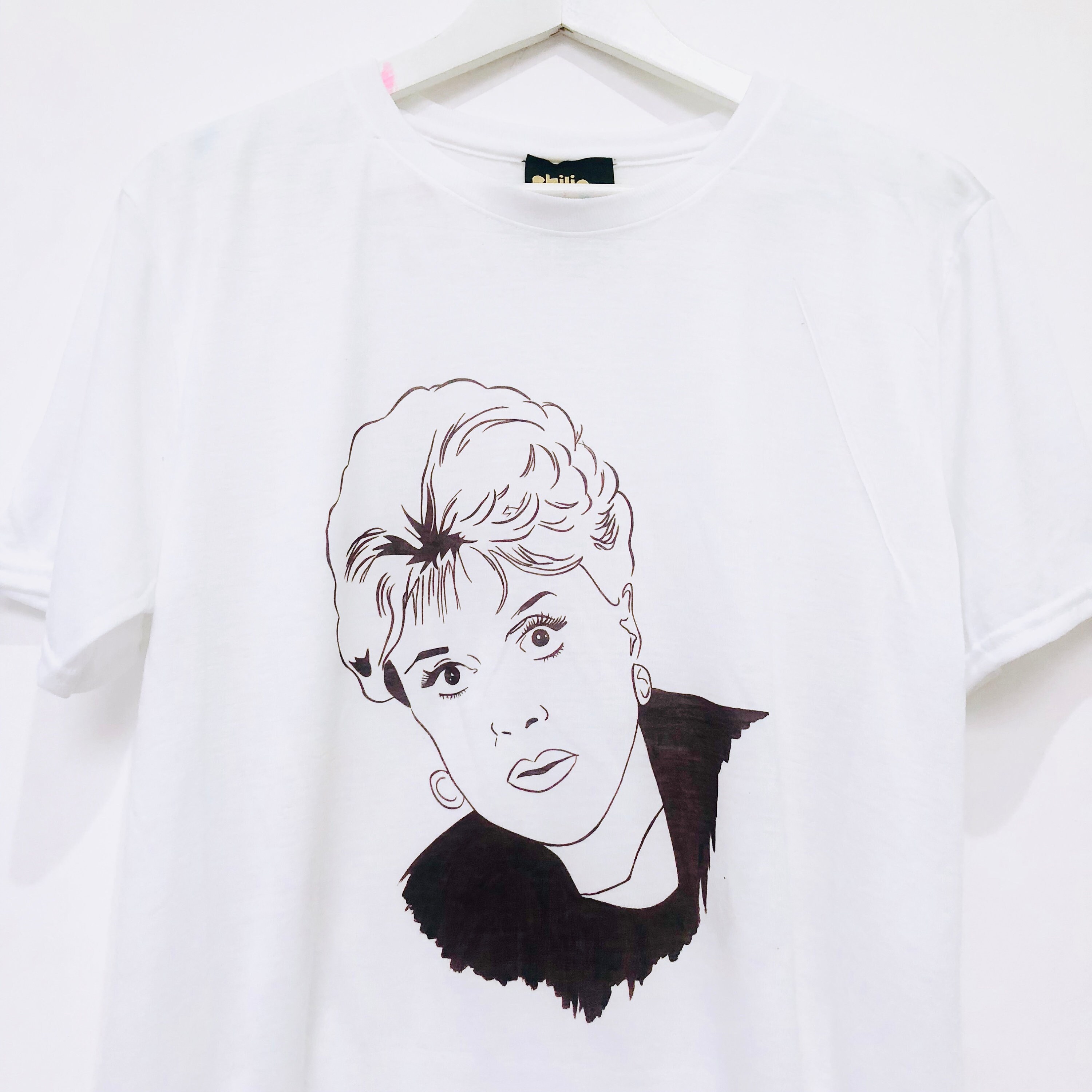 alexa play cher t shirt
