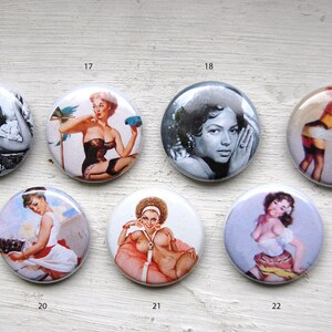 Trois 3 Classique Pin Up Girl 1 Pinback Bouton image 5